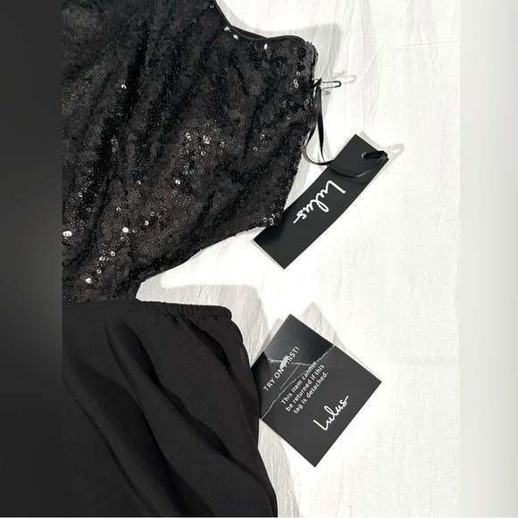 Lulus Life Illuminated Black Sequin Cutout Skater Dress Size L NWT Homecoming - Picture 4 of 13